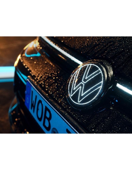 logo lumineux golf 8